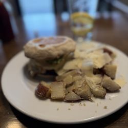 McAdoo's - Sausage sandwich