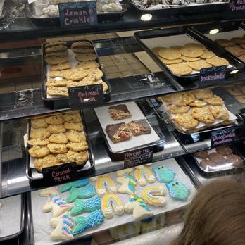 Puffy Muffin - Cookies and treats in the takeout area. - Bakeries Near Me - Brentwood, Tennessee Puffy Muffin - Cookies and treats in the takeout area. - Bakeries Near Me - Brentwood, Tennessee