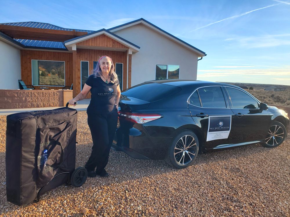 Sun Moon Healing Logo