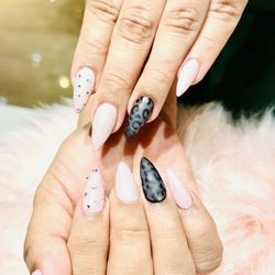 Sassy Nails Salon Near Me