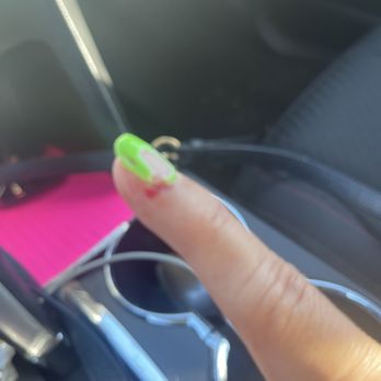 Nails Spa Center - This guy cut my finger not be carful on what he was doing - Nail Salons Near Me - Woodland, California