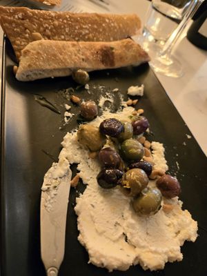 Nicoletta's Table and Marketplace by null