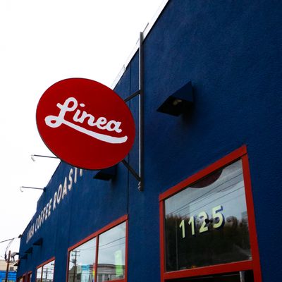 Linea Coffee Roasting + Caffe by null
