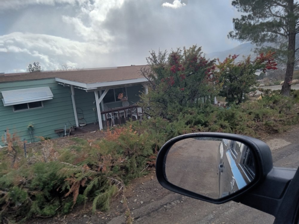 Slide of MT Service Handyman