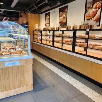 Paris Baguette - Inside - Bakeries Near Me - Little Neck, New York Paris Baguette - Inside - Bakeries Near Me - Little Neck, New York