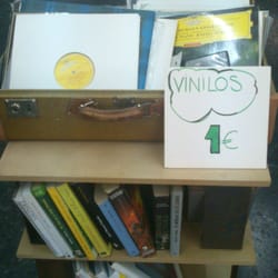 Aída Books & More