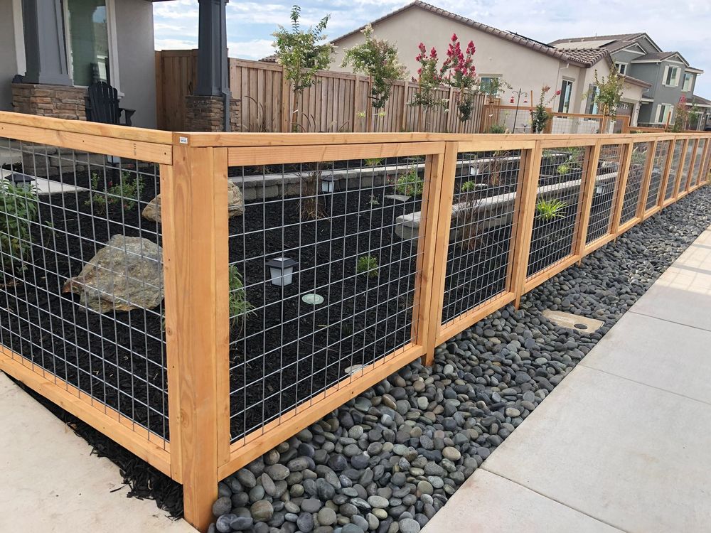 Slide of Fence Mixalev