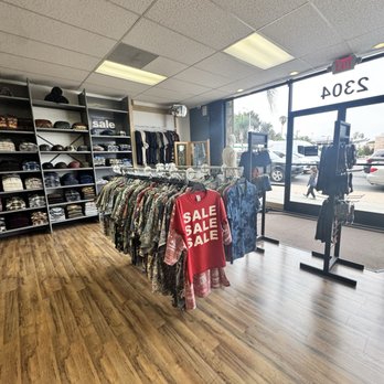 McKenna's Pendleton - Women's Clothing Near Me - Torrance, California