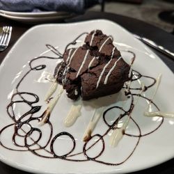 The Dame - Warm Brownie