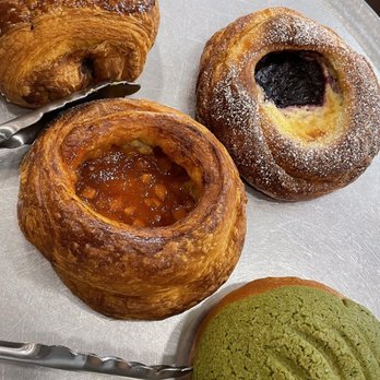 Pan y Café Panaderia - Guava danish, blueberry danish, matcha concha, Chocolate Croissant - Bakeries Near Me - Santa Ana, California Pan y Café Panaderia - Guava danish, blueberry danish, matcha concha, Chocolate Croissant - Bakeries Near Me - Santa Ana, California