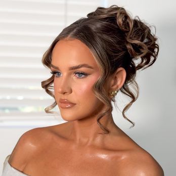Makeup By Samantha - Makeup Artists Near Me - Corona, California Makeup By Samantha - Makeup Artists Near Me - Corona, California
