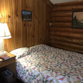 Branding Iron Inn - This is a picture of the room - Hotels Near Me - Dubois, Wyoming Branding Iron Inn - This is a picture of the room - Hotels Near Me - Dubois, Wyoming