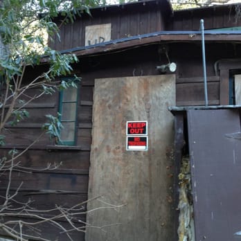 Hall Beckley Canyon - Abandoned house - Hiking Near Me Hall Beckley Canyon - Abandoned house - Hiking Near Me