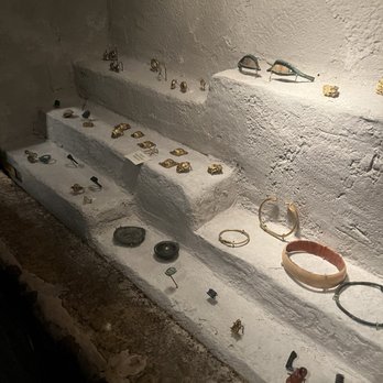 Field Museum - Museums Near Me - Chicago, Illinois