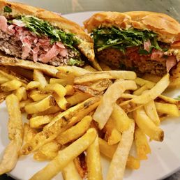 Monk's burger Monk's burger