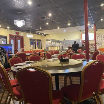 Imperial Garden #2 Restaurant - The spacious Dining area - Dim Sum Near Me - Fresno, California Imperial Garden #2 Restaurant - The spacious Dining area - Dim Sum Near Me - Fresno, California