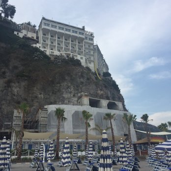 Lloyd's Baia - Another beach shot - Hotels Near Me - Vietri sul Mare, SA