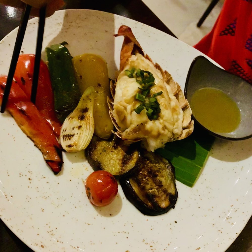 Jade - Grilled lobster tail with grilled vegetables - Japanese Near Me - Cancún, ROO