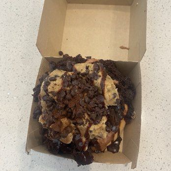 Cinnaholic - Dad bod - Bakeries Near Me - Queen Creek, Arizona Cinnaholic - Dad bod - Bakeries Near Me - Queen Creek, Arizona