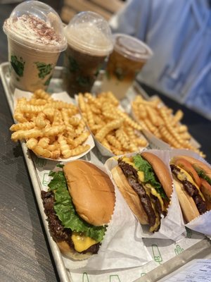 Shake Shack Westlake Village by null