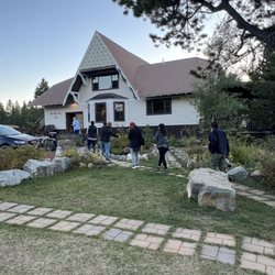 Summit Mountain Steakhouse - The restaurant
