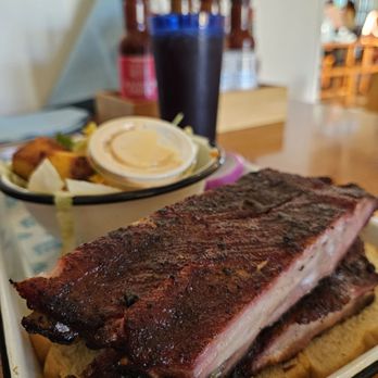 Rodney Scotts BBQ - Rib sandwich with side salad 4 ribs - Barbeque Near Me - Homewood, Alabama
