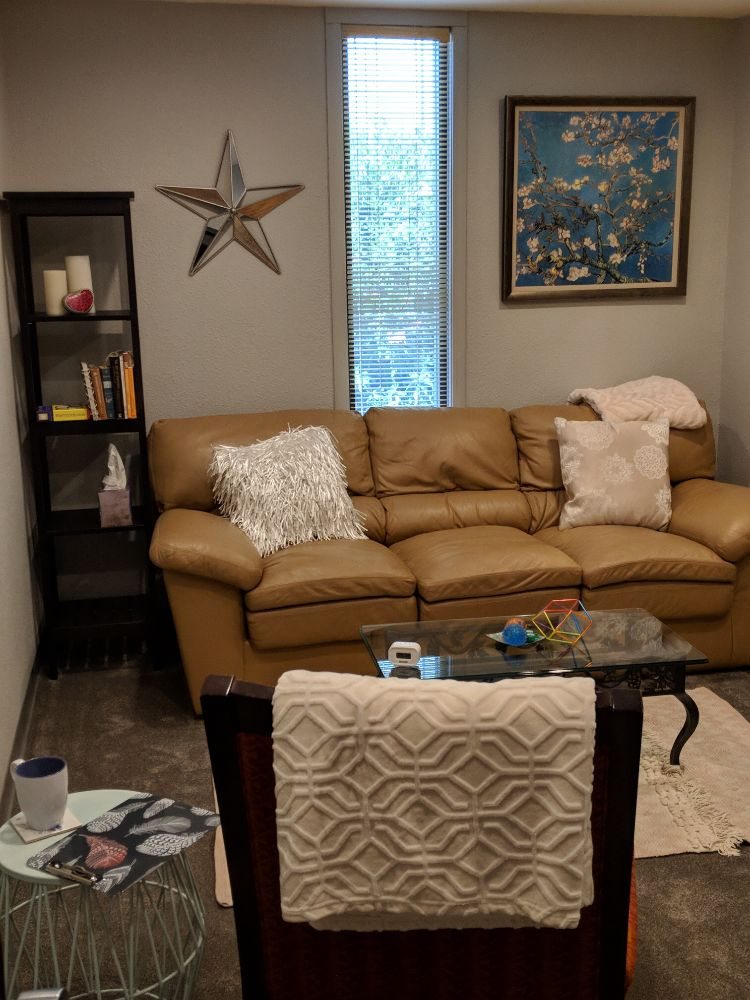 Angela Kozak, LCSW - grief counselor in Sacramento, CA