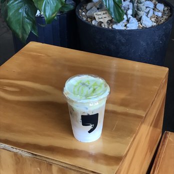 Cafe Comma - pistachio cream latte - Coffee & Tea Near Me - Atlanta, Georgia
