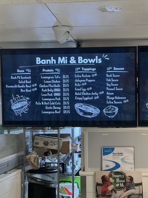 Simply Banh Mi by null