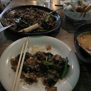 Pattaya Bay Thai Restaurant - Food - Thai Near Me - Los Angeles, California