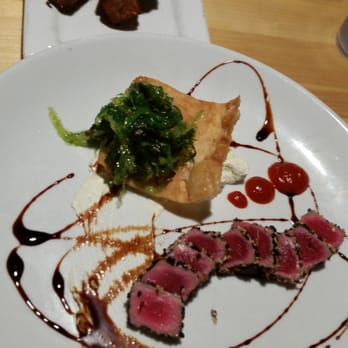 Venture Kitchen And Bar - Seasame seared tuna!! (with Tots in background) #nomnom - Pizza Near Me - Hampton, Virginia Venture Kitchen And Bar - Seasame seared tuna!! (with Tots in background) #nomnom - Pizza Near Me - Hampton, Virginia