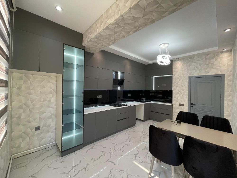 Slide of Mr Good Services