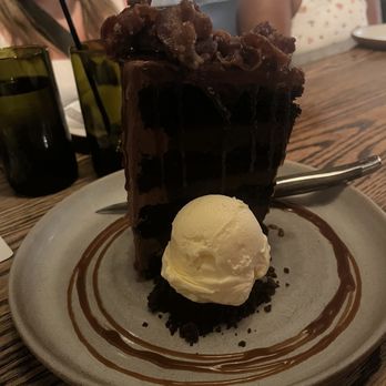 Yardbird - Bacon Bourbon Chocolate Cake - Southern Near Me - Las Vegas, Nevada Yardbird - Bacon Bourbon Chocolate Cake - Southern Near Me - Las Vegas, Nevada