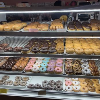 Golden Glaze - Fluffy, delicious pastries - Coffee & Tea Near Me - San Antonio, Texas Golden Glaze - Fluffy, delicious pastries - Coffee & Tea Near Me - San Antonio, Texas