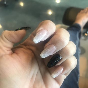 Unicorn Nails - Nail Salons Near Me - Las Vegas, Nevada