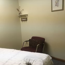 Eastern Practices and Energy Works - Treatment room