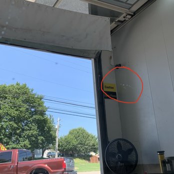 Jiffy Lube - Example of a "failed" windshield wiper inspection. Note the amazingly small droplets of water that are left - Auto Repair Near Me - Reading, Pennsylvania