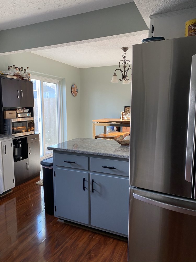 SIGNATURE COUNTERTOPS Updated September 2024 74 Photos 1611