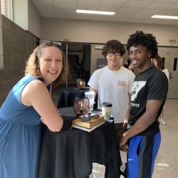 Clarity Church - Friends in the cafe