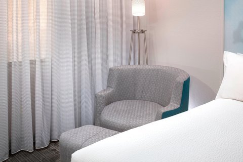 Courtyard by Marriott Pensacola by null