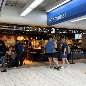 Three Kings Public House - Gastropubs Near Me - St. Louis, Missouri Three Kings Public House - Gastropubs Near Me - St. Louis, Missouri