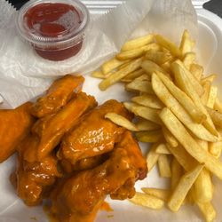 Simon's Bar & Grill