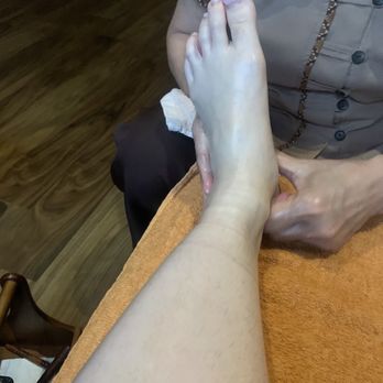 Lamai Thai Massage - Hitting all the pressure points - Massage Near Me - Toronto, Ontario