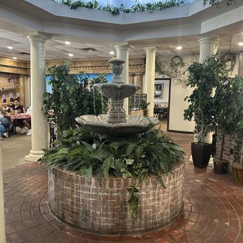 Coletta's Italian Restaurant - Italian Near Me - Memphis, Tennessee Coletta's Italian Restaurant - Italian Near Me - Memphis, Tennessee