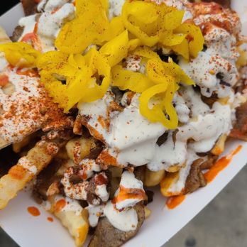 Hefty Gyros - Food Trucks Near Me