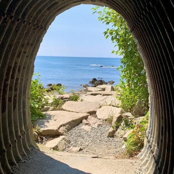 Cliff Walk - Parks Near Me - Newport, Rhode Island