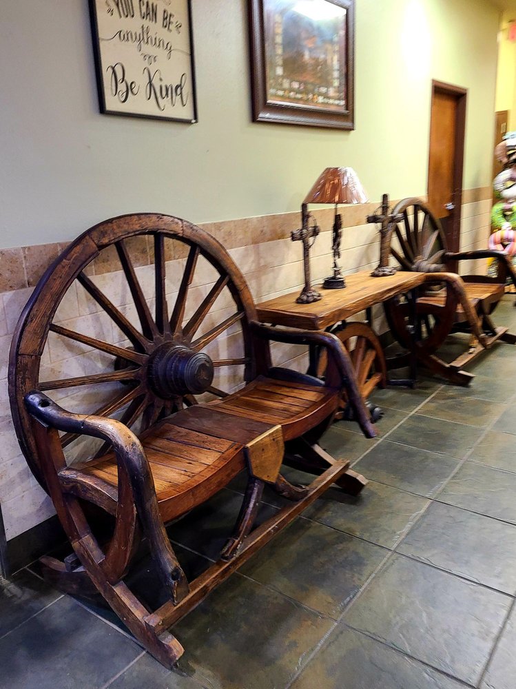 GATEWAY TRAVEL PLAZA Updated September 2024 37 Photos & 14 Reviews