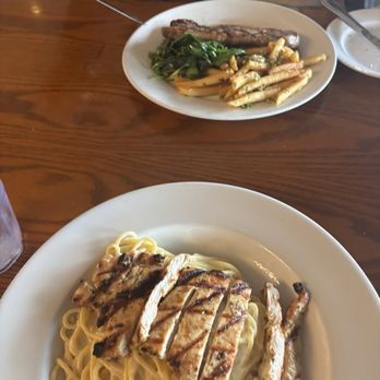 Boulevard Cafe - New American Near Me - Daly City, California