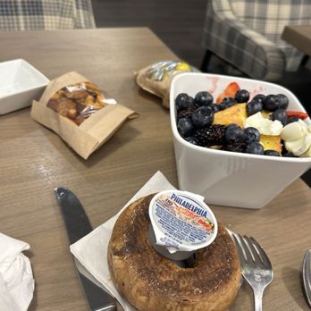 Bloomington Normal Marriott Hotel - Hotels Near Me - Normal, Illinois