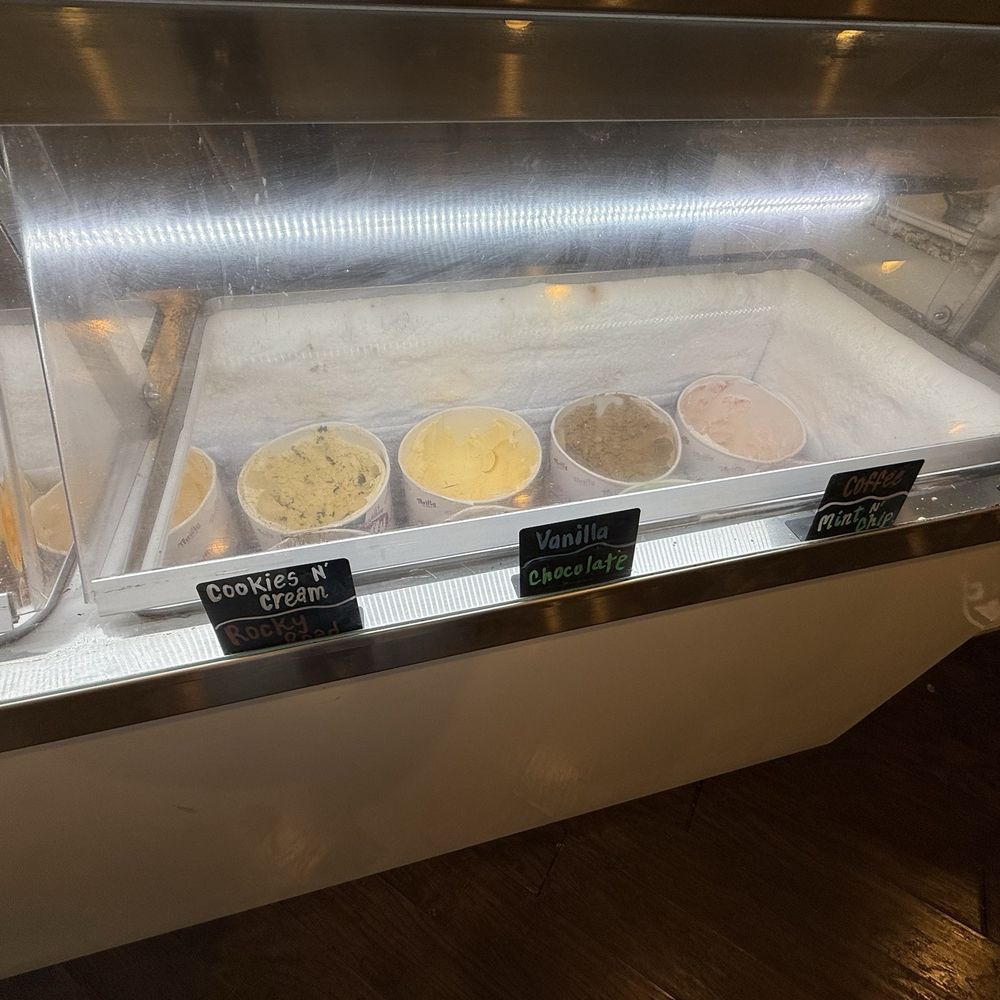 Scoop Street - Ice cream - Ice Cream & Frozen Yogurt Near Me - West Covina, California Scoop Street - Ice cream - Ice Cream & Frozen Yogurt Near Me - West Covina, California